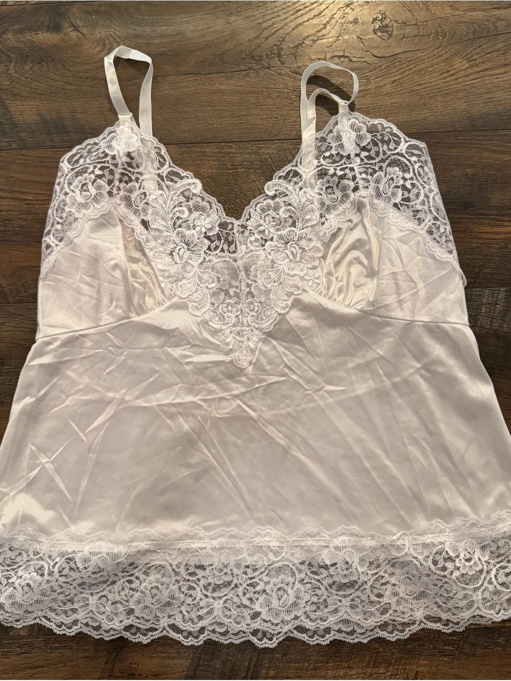 Vintage 70s/80s Perfectform Ivory Lace Camisole - Sz Vintage 38 Coquette Bridal